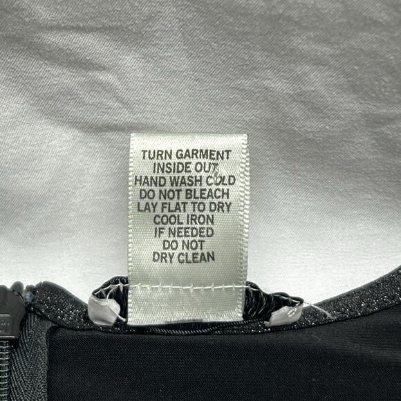 Cache Black Shimmer XS Rhinestone Neckline Glam Y2K Clubwear Party Blouse VTG - Picture 8 of 8